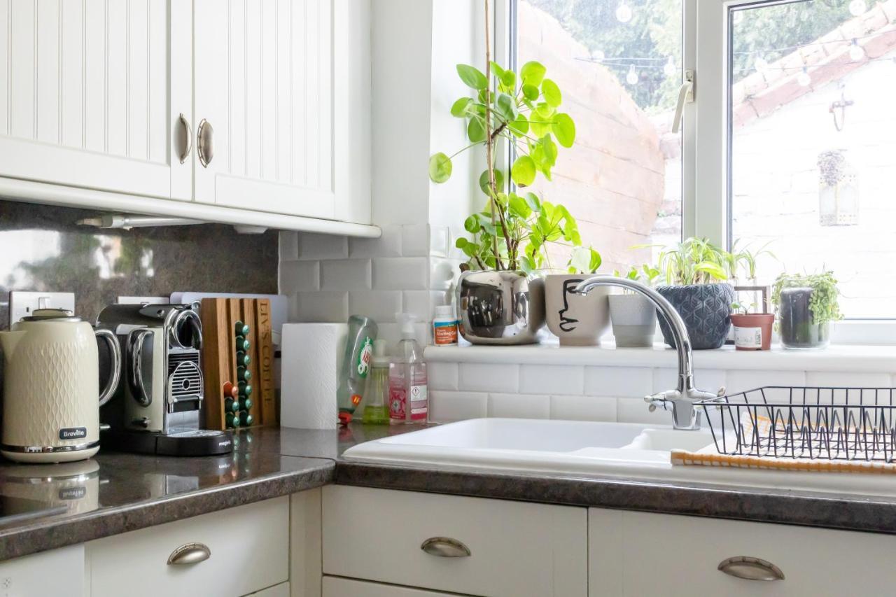 Hereford City - St Owens Terrace - Comfortable & Spacious Well Presented Three Storey House, Perfect For A Weekend Away & Exploring The City On Foot - Hosted By Rentmyhouse Extérieur photo