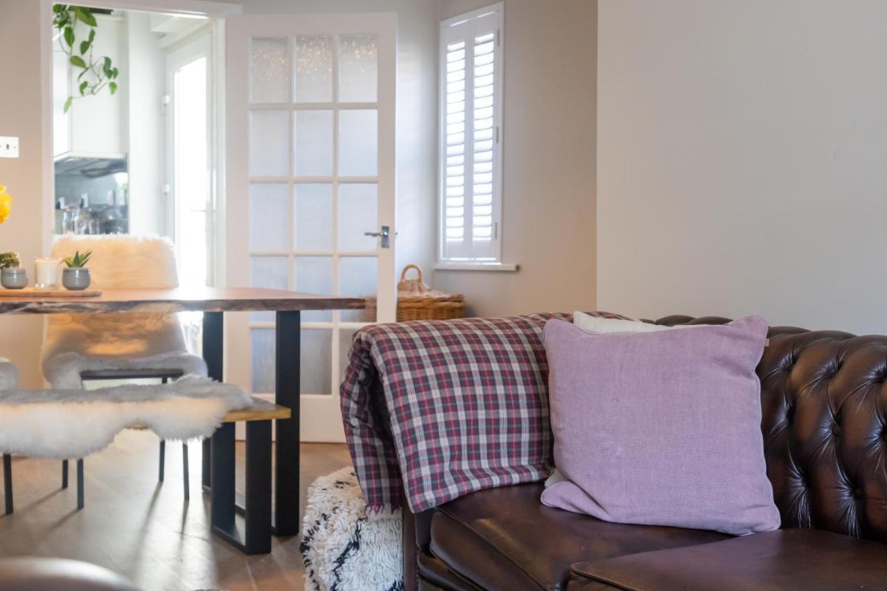 Hereford City - St Owens Terrace - Comfortable & Spacious Well Presented Three Storey House, Perfect For A Weekend Away & Exploring The City On Foot - Hosted By Rentmyhouse Extérieur photo